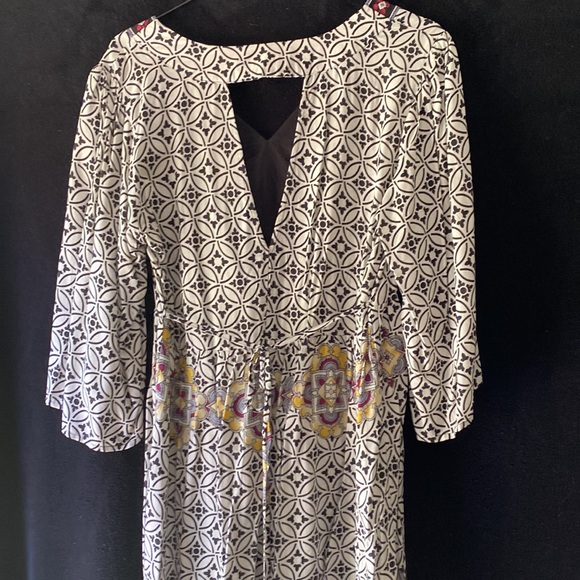 Pattern bohemian dress three-quarter length sleeves - Picture 3 of 6